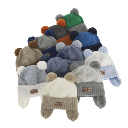 Fiús őszi/tavaszi sötétkék sapka két pomponnal Gigant