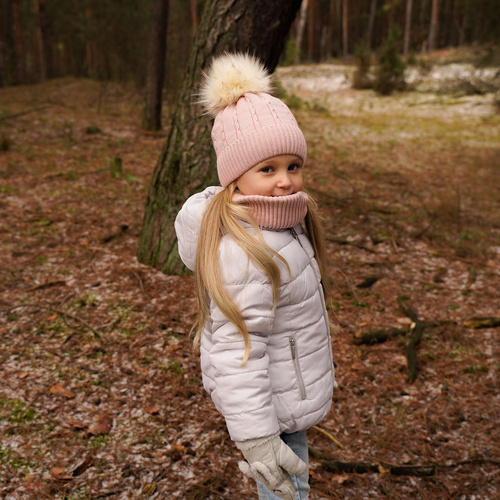 Lány téli szett: pomponos sapka és szürke nyakmelegítő Lawa