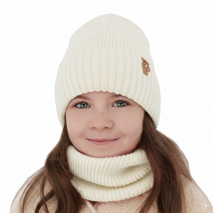 Kalap és kémény lányoknak, téli szett krémszínű 100% gyapjú extrafine merino Nelita