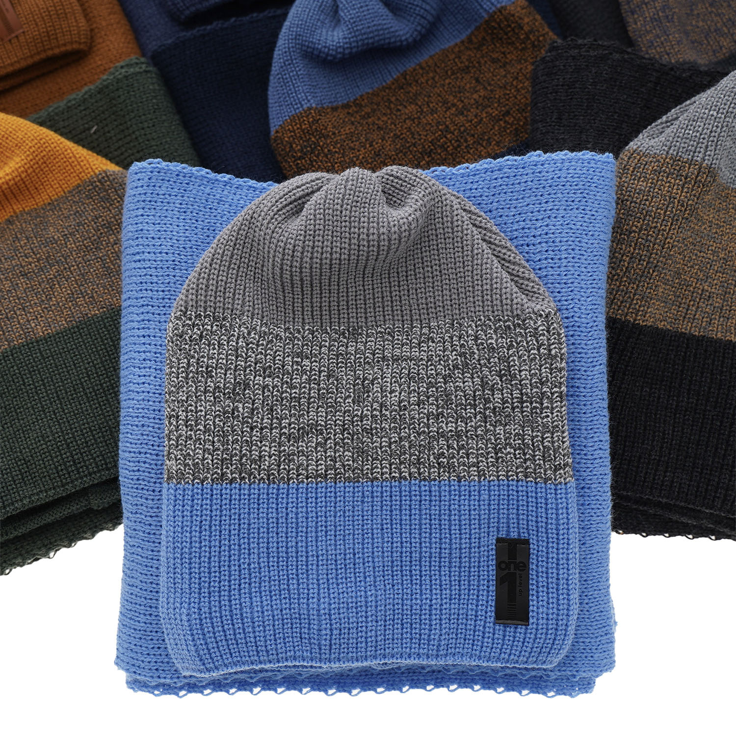 Fiú téli szett: sapka és sál kék Sonik