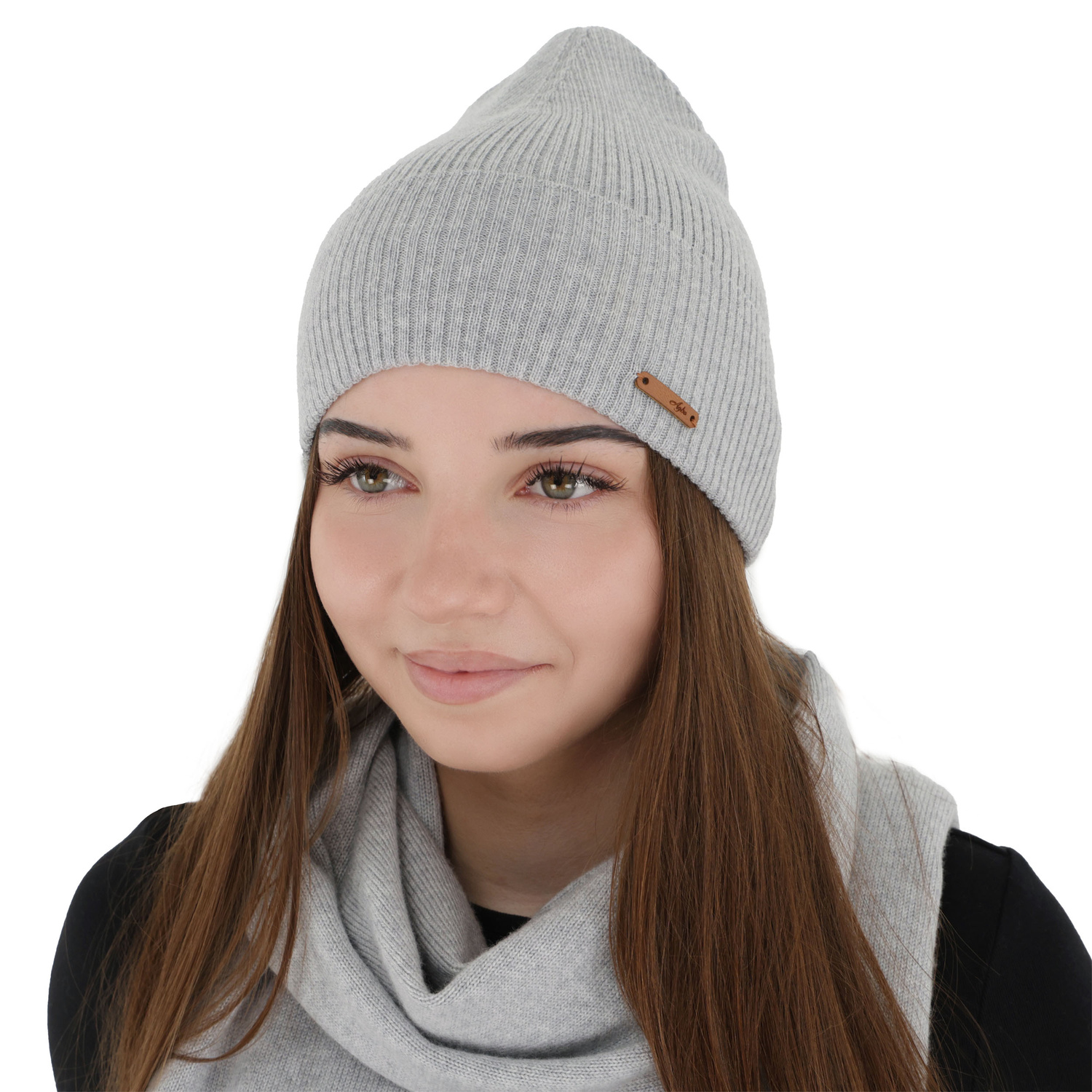 Női őszi-téli sapka, szürke, 100% merinó gyapjú, Flerra