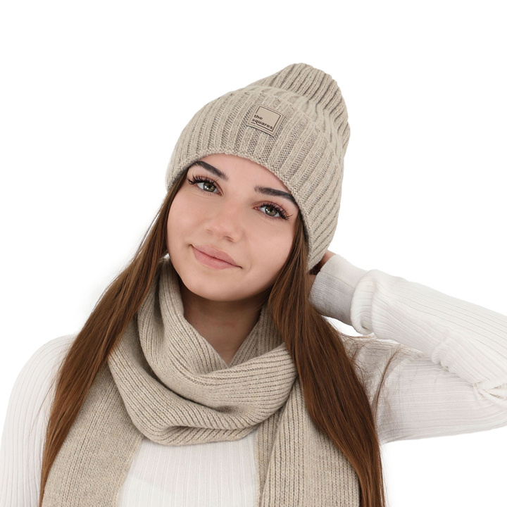 Női téli sapka bézs merinó gyapjúból Benedetta