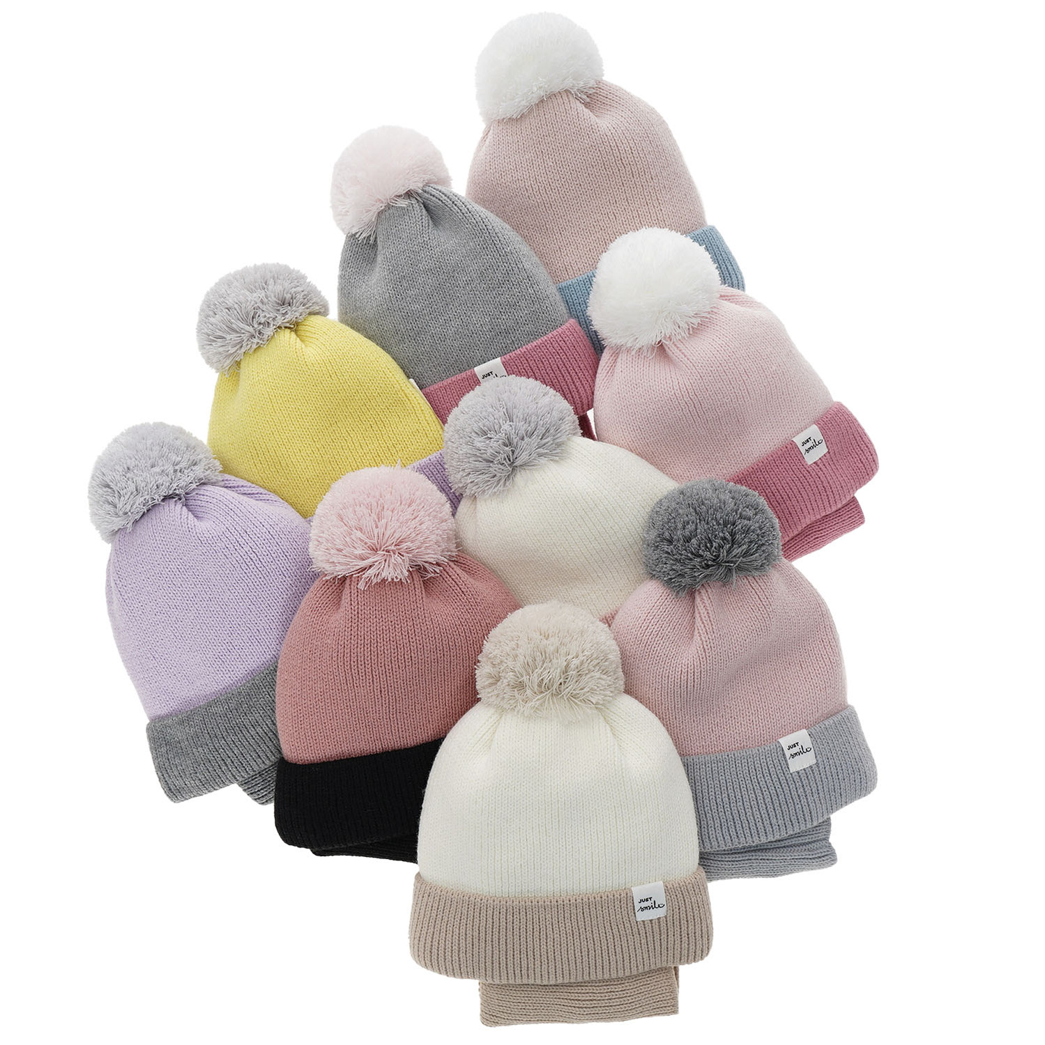 Téli szett lányoknak: sapka és szürke pomponos nyakmelegítő Rosalin