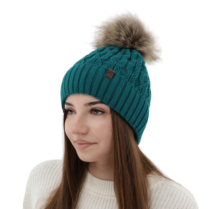 Női zöld téli sapka pomponnal Katty