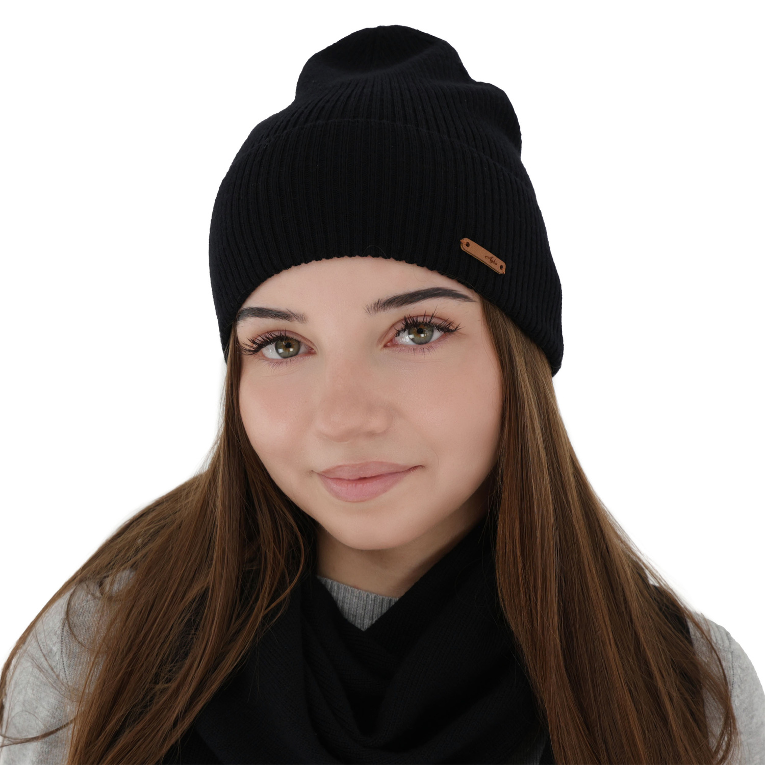 Női őszi-téli sapka, fekete, 100% merinó gyapjú, Flerra