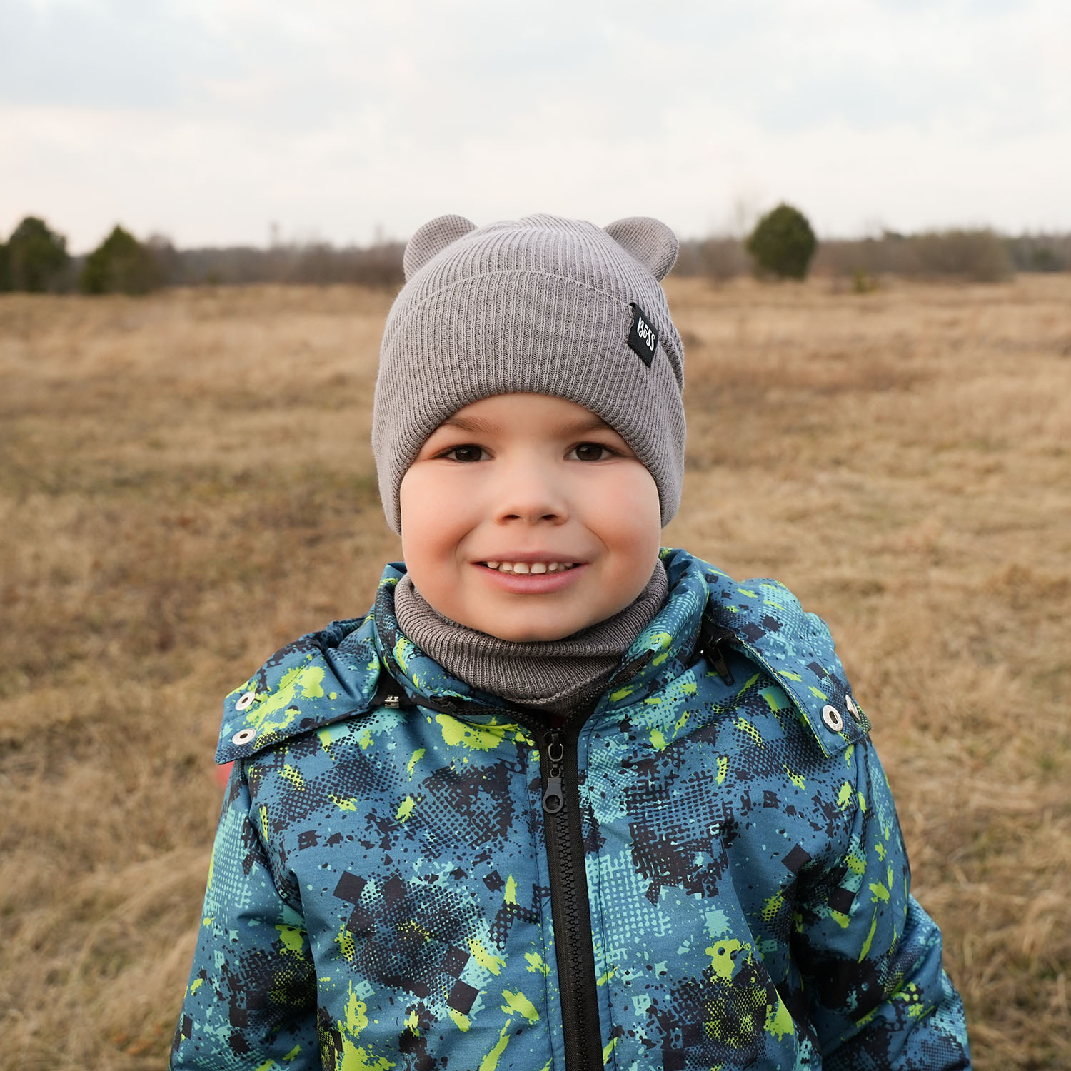 Fiúknak való őszi/tavaszi szett: sapka és kámzsa, pamuttal, kék Grajan