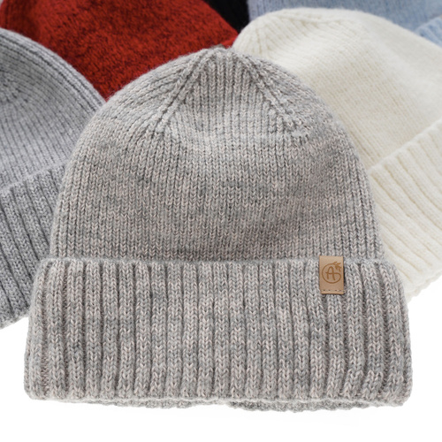 Női téli sapka barna merinó gyapjúból Alvara