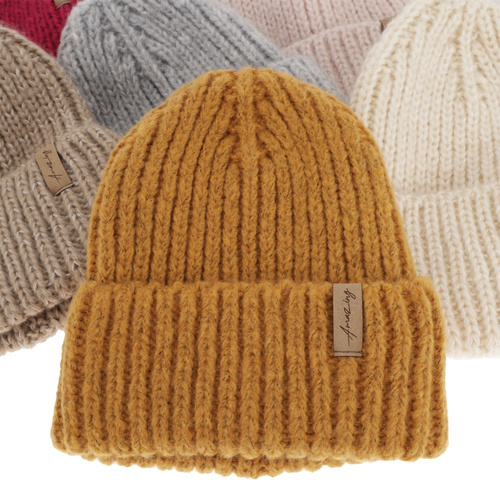 Női téli sapka mézes merinó gyapjúból Caro