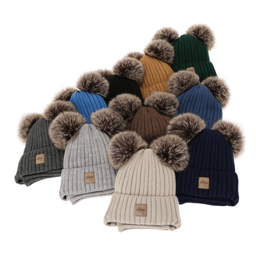 Téli szett fiúnak: sapka két pom-pommal és bézs kémény Orange