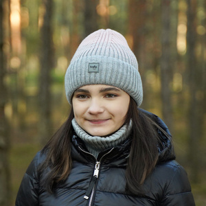 Téli szett lányoknak: sapka és sál rózsaszín Tasha