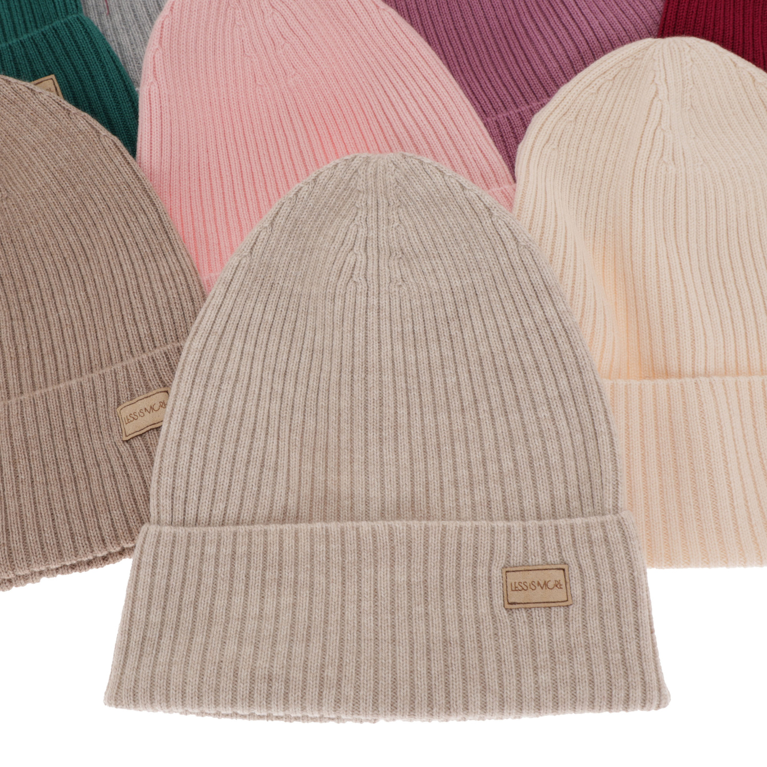 Őszi-téli női sapka fekete 100% extra finom merino Sophie