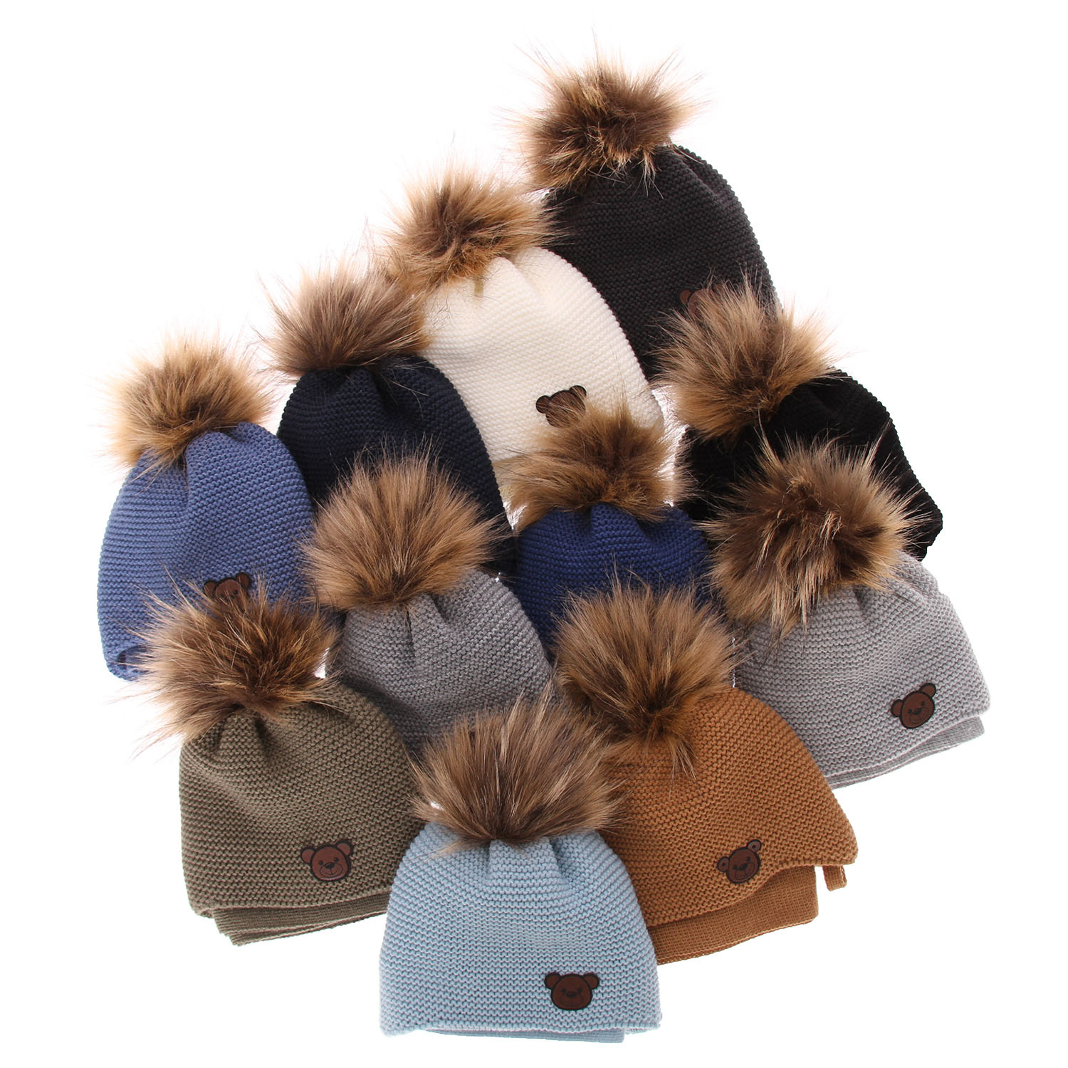 Téli szett fiúknak: pomponos sapka és fekete sál Banksi