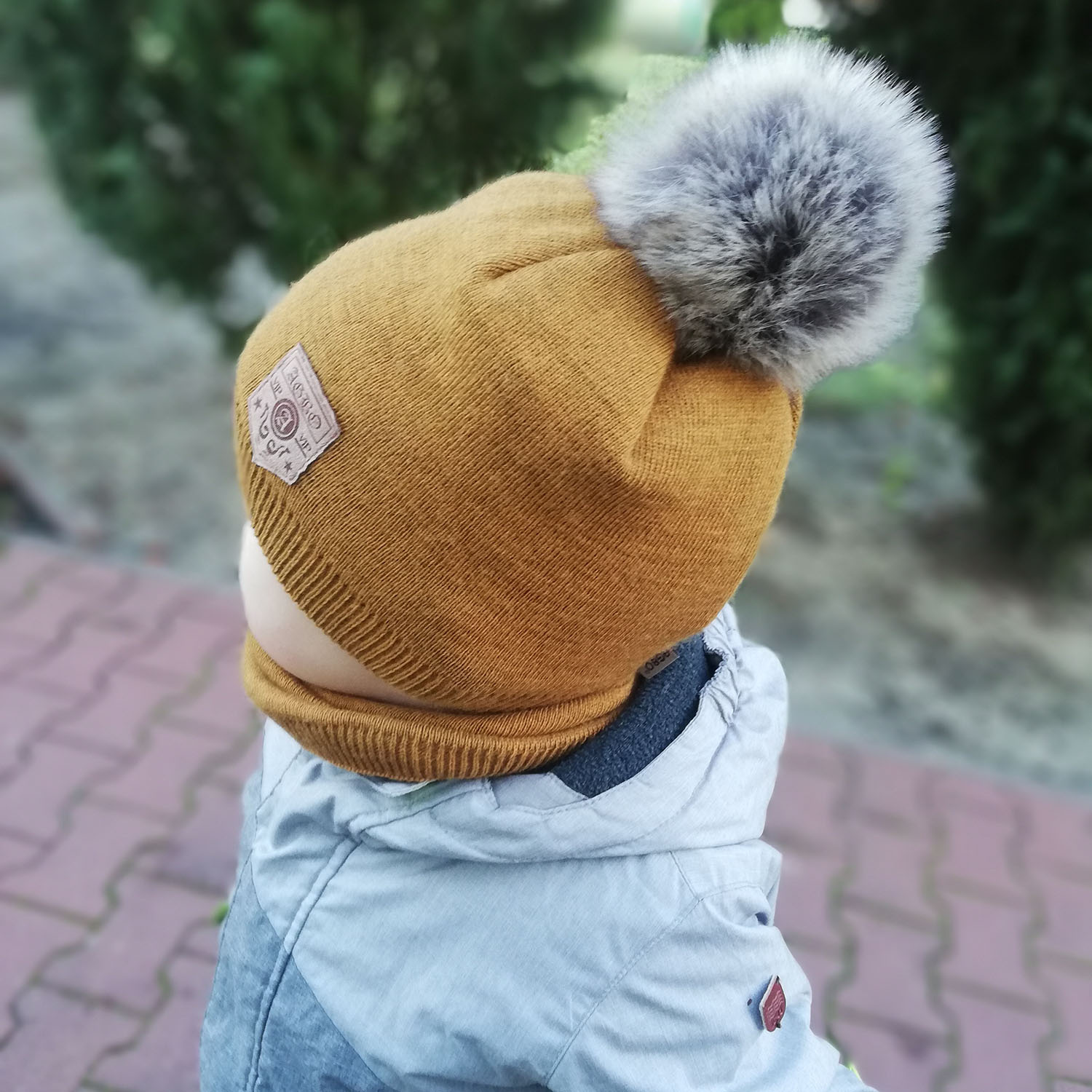 Fiú téli szett: khaki sapka és csősál Apolin