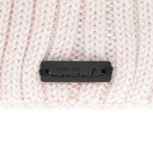 Női téli sapka, rózsaszín, merinó gyapjúval, Soletta