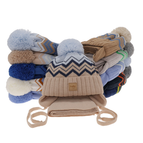 Fiú téli készlet: pomponos sapka és kék sál Marcus