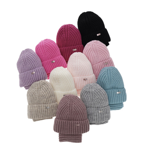 Lány szett: sapka és téli körsál rózsaszín Valentine