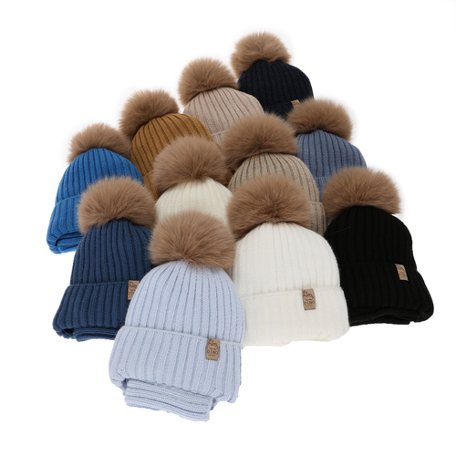 Téli szett fiúnak: sapka pomponnal és kémény, bézs, Bagil