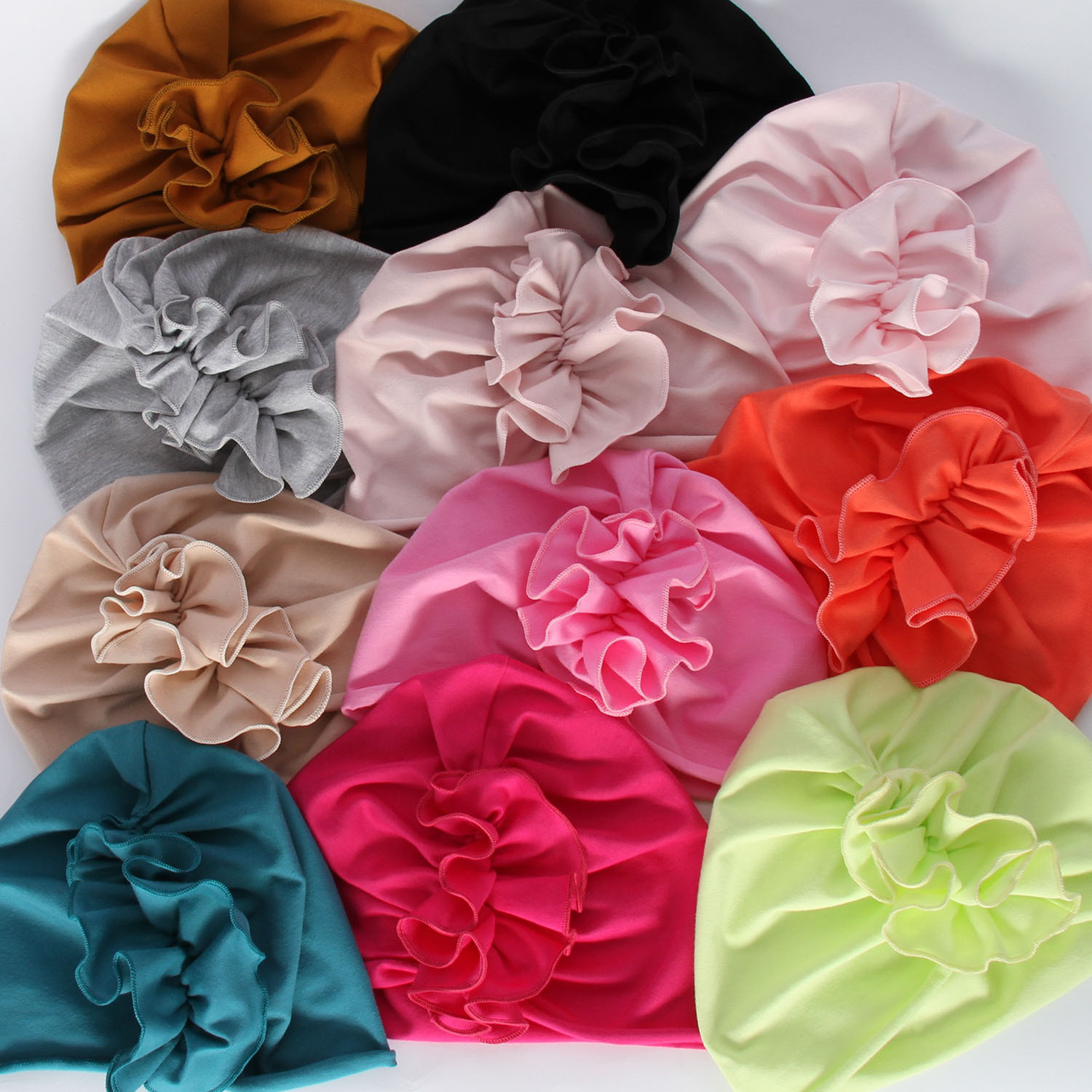 Lány pamut sapka őszi/tavaszi korall színű díszes ráncolással Werka