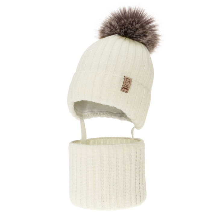 Lányoknak való téli szett: sapka pomponnal és kémény, krémszínű Abigail